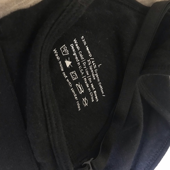 WAWA Triangle Bralette - Picture 2 of 3